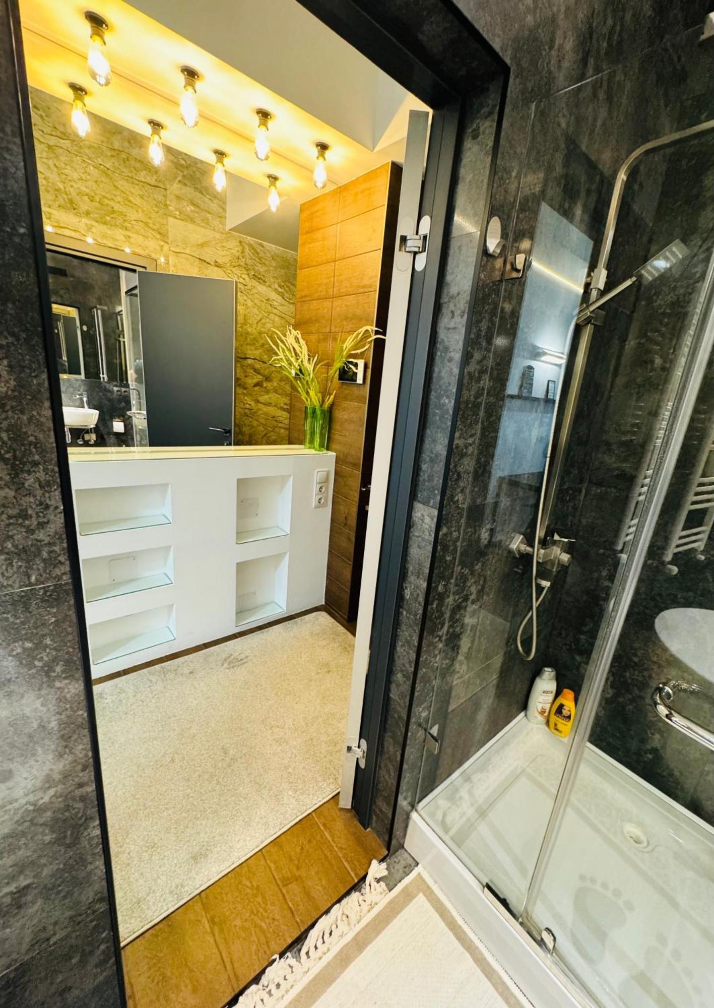 Rentnow Modern Lux Apartment In Centre Chişinău Extérieur photo